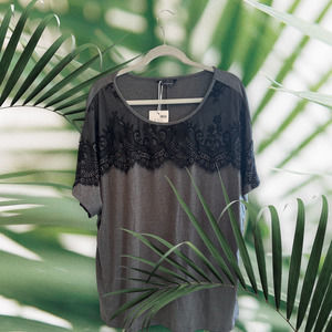 Plain Crew Neck Lace Dolman Sleeve T-Shirt